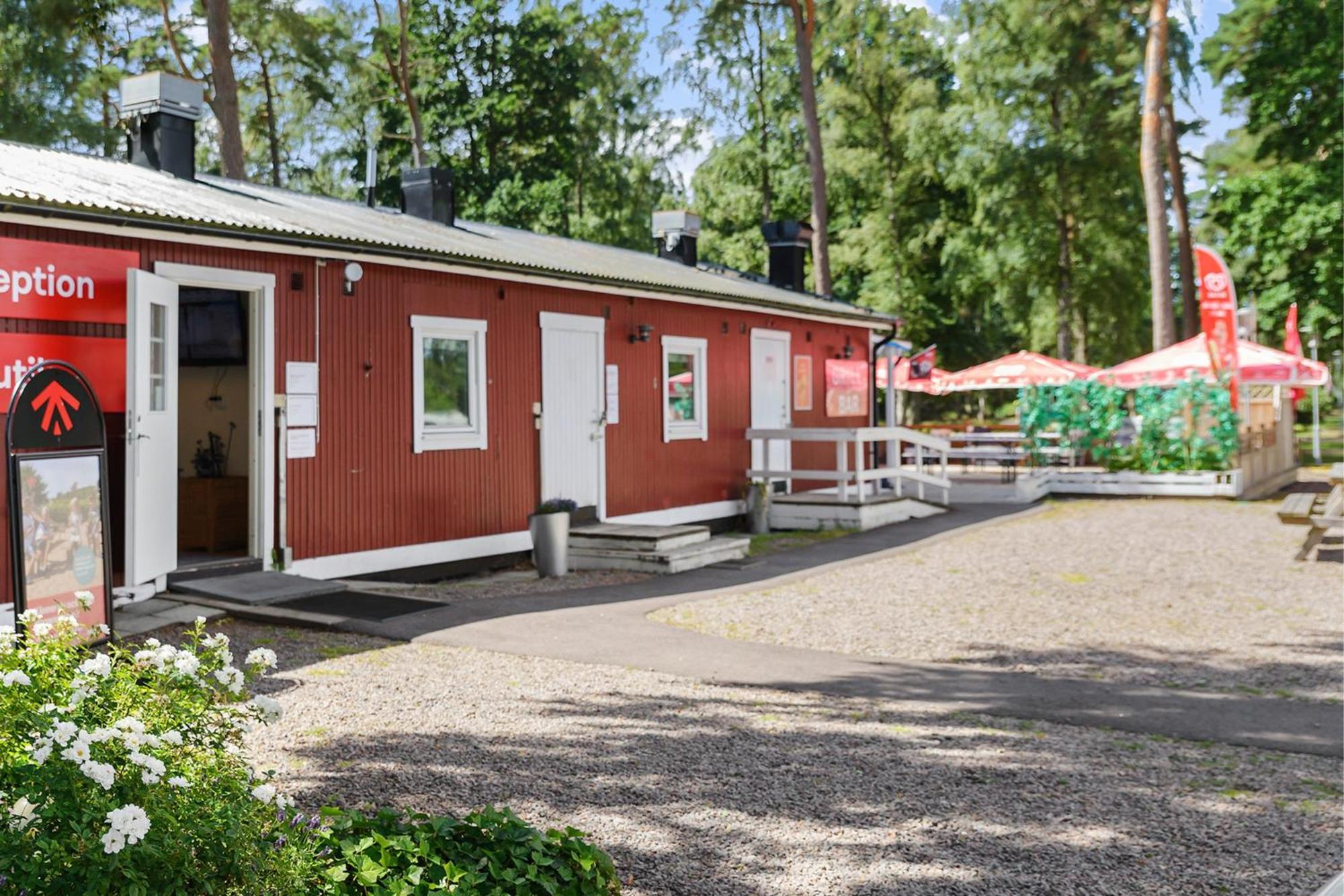 First Camp Karlstorp-Гальмстад Екстер'єр фото